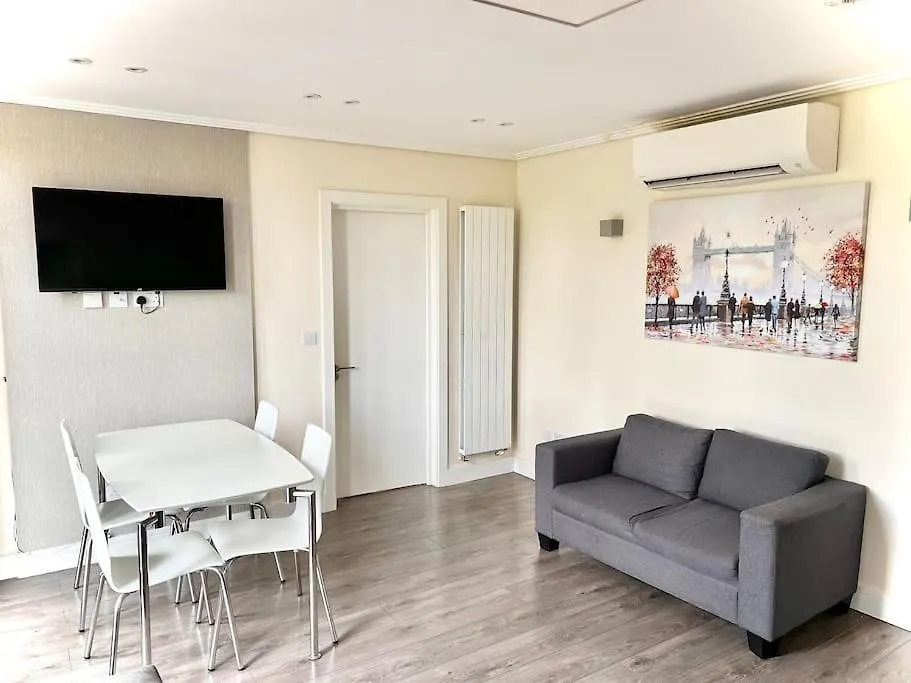 Apartment Luxurious 2 Bedroom Flat In Central London